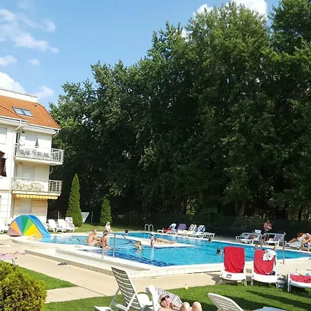 Daire Mirage Wellness Studio *