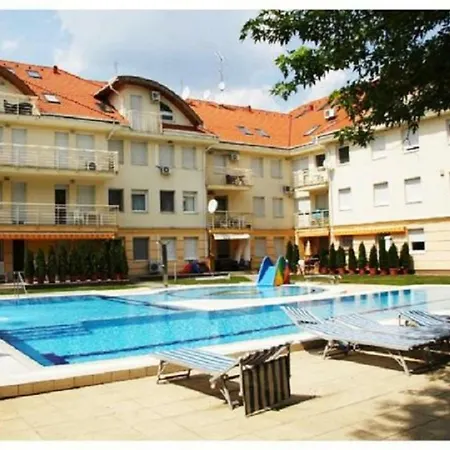 Apartment Mirage Wellness Studio Hajduszoboszlo